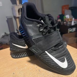 Nike Romaleos 3 Weightlifting Flywire Men's Shoes Size 11 Black